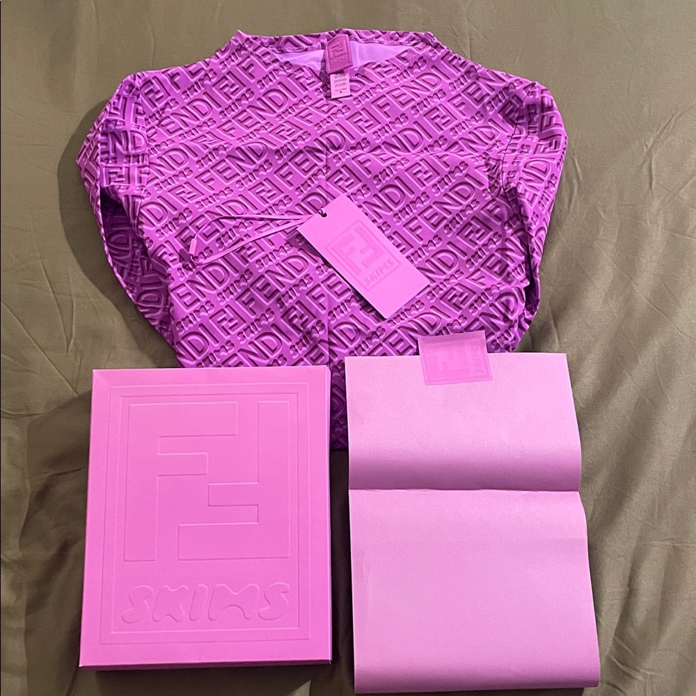Fendi Vibrant Pink Logo Top